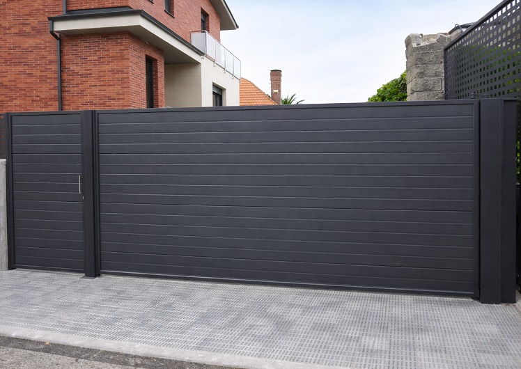 Puerta Corredera Con Panel